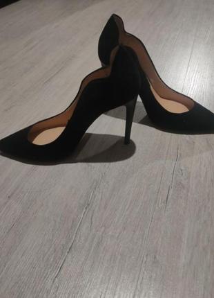 Туфлі класичні kasandra
