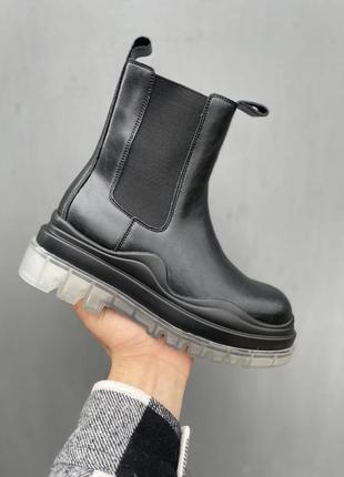 Женские ботинки в стиле bottega Cab черные без лого утепленные