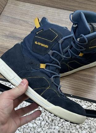 Дитячі чоловічі черевички lowe gore tex зимові