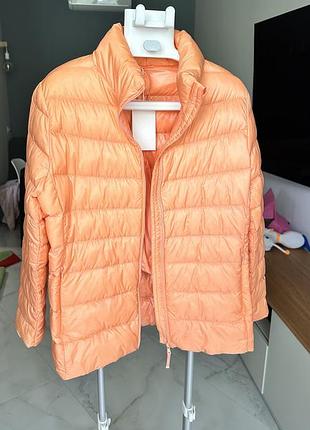 Легкая куртка с чехлом м