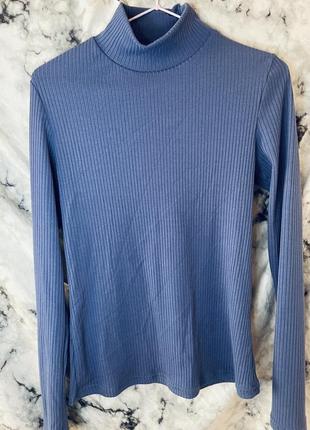 Блакитний гольф з отвором для пальчика