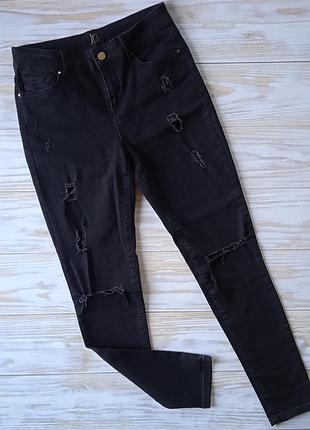 Джинси чорні,  вузькі, рвані, розмір 44