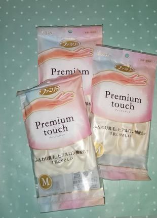 Бытовые перчатки размер s с гиалуроновой кислотой premium touch япония