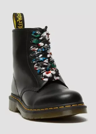 Черные широкие шнурки лента dr martens в цветочный принт цветочные двусторонние3 фото