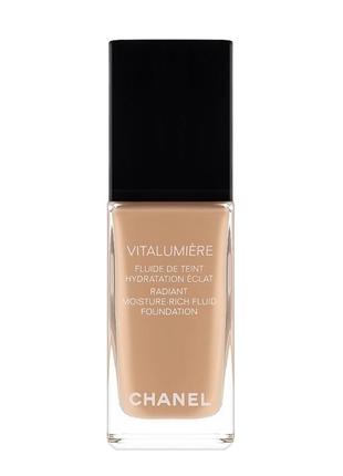 Chanel vitalumiere fluide de teint hydratation eclat увлажняющий тональный флюид тональная основа