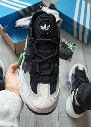 Чоловічі кросівки adidas niteball white/black/grey5 фото