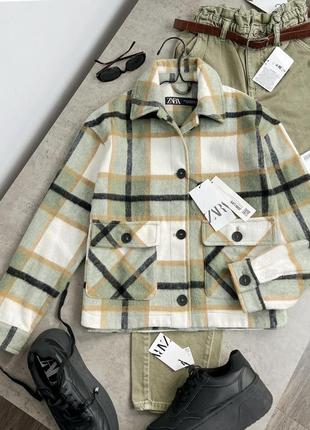 Тепла сорочка оверсайз в клітку від zara
