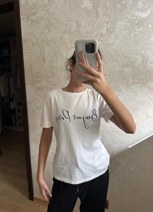 Футболка женская.