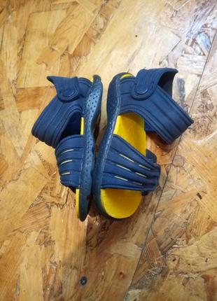 Босоножки сандалии adidas3 фото