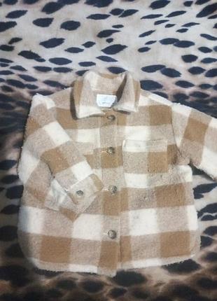 Модне пальто для девочки