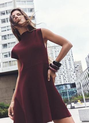 Коротка трикотажна сукня  zara