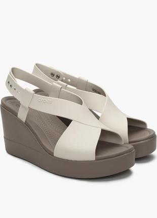 Босоножки crocs aper CitiLane Roka slip-on shoe