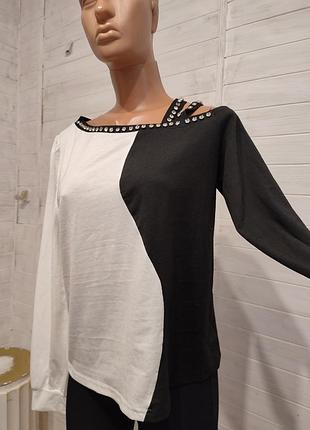 Гарний реглан із камінчиками новий стан