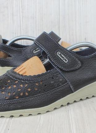 Літні туфлі cusion walk шкіра англія 39р босоніжки сандалі