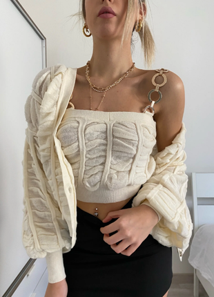 Объемный плетеный топ golden days paris