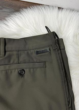 Нейлоновые брюки prada