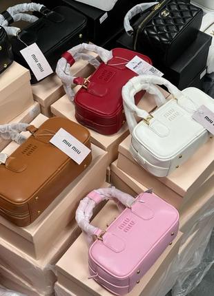 Красивая сумочка miu miu , популярная модель миу миу, розовая черная белая, натуральная кожа тренд