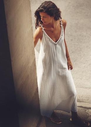 Сукня біла з вишитими мушлями zara xs6 фото