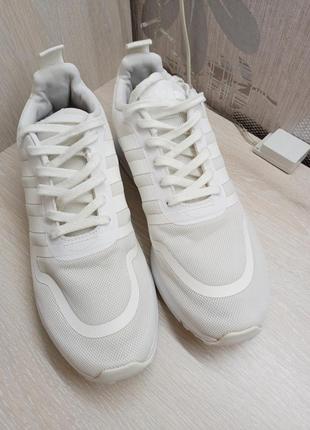 Кроссовки adidas 43