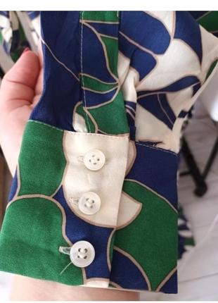 Невероятно красивое платье.