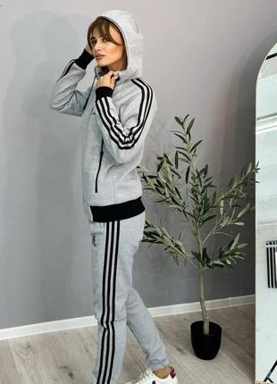 Спортивные костюмы adidas4 фото