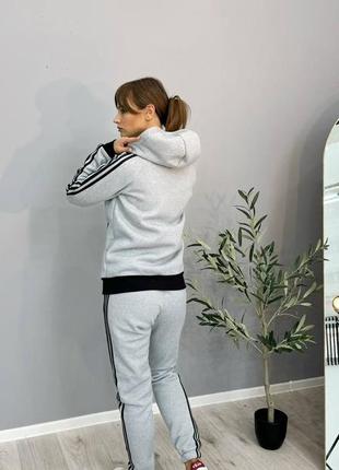 Спортивные костюмы adidas3 фото