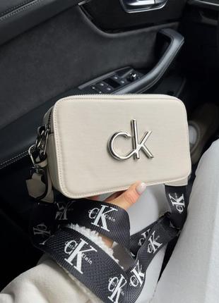 Жіноча сумка calvin klein9 фото