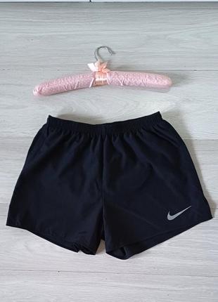 Женские шорты nike