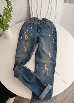 Актуальные стильные джинсы с бусинами р.38/104 фото