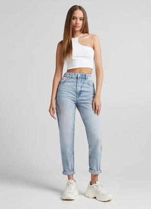 Bershka mom jeans olivia світлі базові джинси2 фото