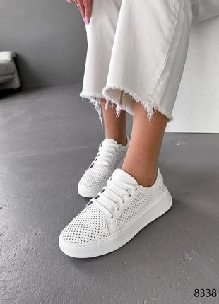 Кеды кроссовки белые натуральная кожа с перфорацией классика низкие на шнурках слипоны7 фото