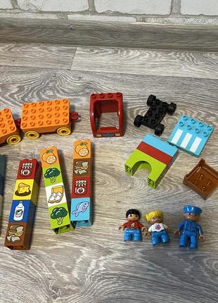 Лего duplo «вантажівка з продуктами»2 фото