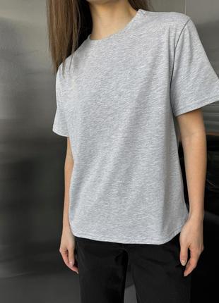 Базова футболка сіра