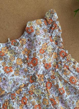 Тоненькое коттоновое платье в цветочный принт на 6-9 месяцев7 фото