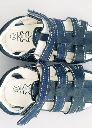 Кожаные детские летние сандали босоножки мальчику 23 р 14.5 см новые3 фото