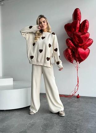 Жіночий комплект, кофта в сердечки+штани, бежевий