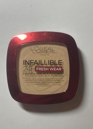 Стойкая матирующая крем-пудра для лица - l`oréal paris infaillible fresh wear 24h,120 vanilla