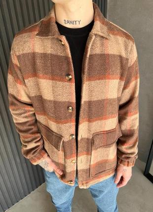 Плотная байковая рубашка с большими карманами