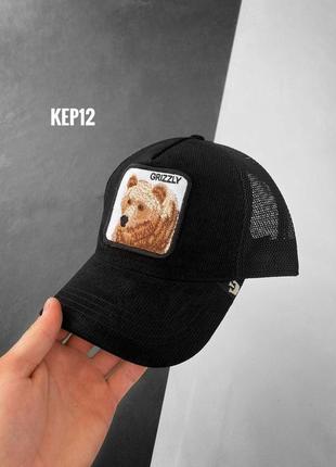 Кепка бейсболка з вишивкою грізлі, колір чорний