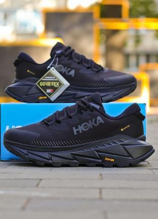 Hoka one one skyline float x 'triple black'