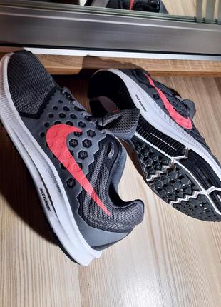 Кроссовки nike 37.5р2 фото