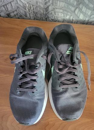 Кроссовки nike