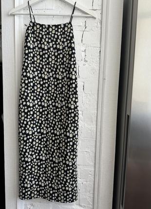 Плаття жіноче