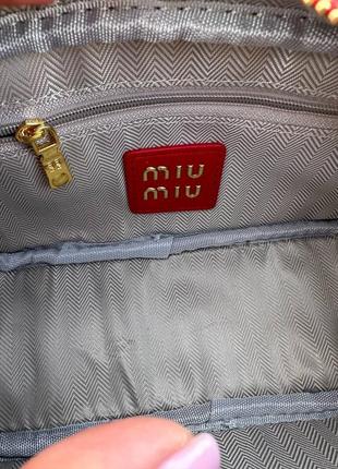 Сумка стиль miu miu arcadie замшевая с ручкой и ремнем10 фото