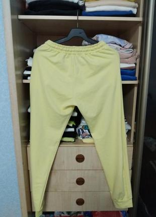 Крутой лимонный костюм