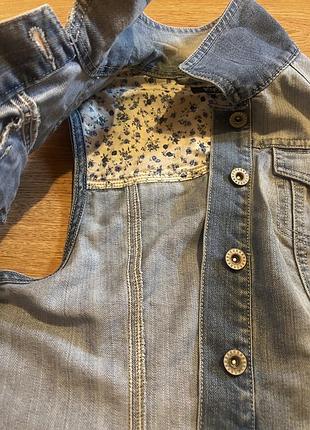 Джинсова жилетка