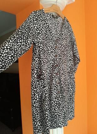 Платье свободное missguided нюанс 4