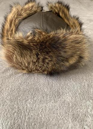 Меховая зимняя шапка