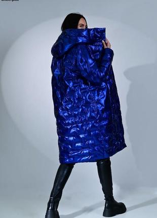 Белое пальто. куртка, пуховик .с капюшоном4 фото