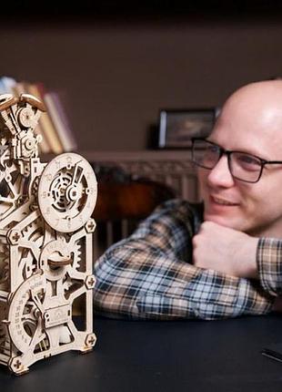 Дерев'яний механічний 3d конструктор ugears годинник-двигун (70217) 9